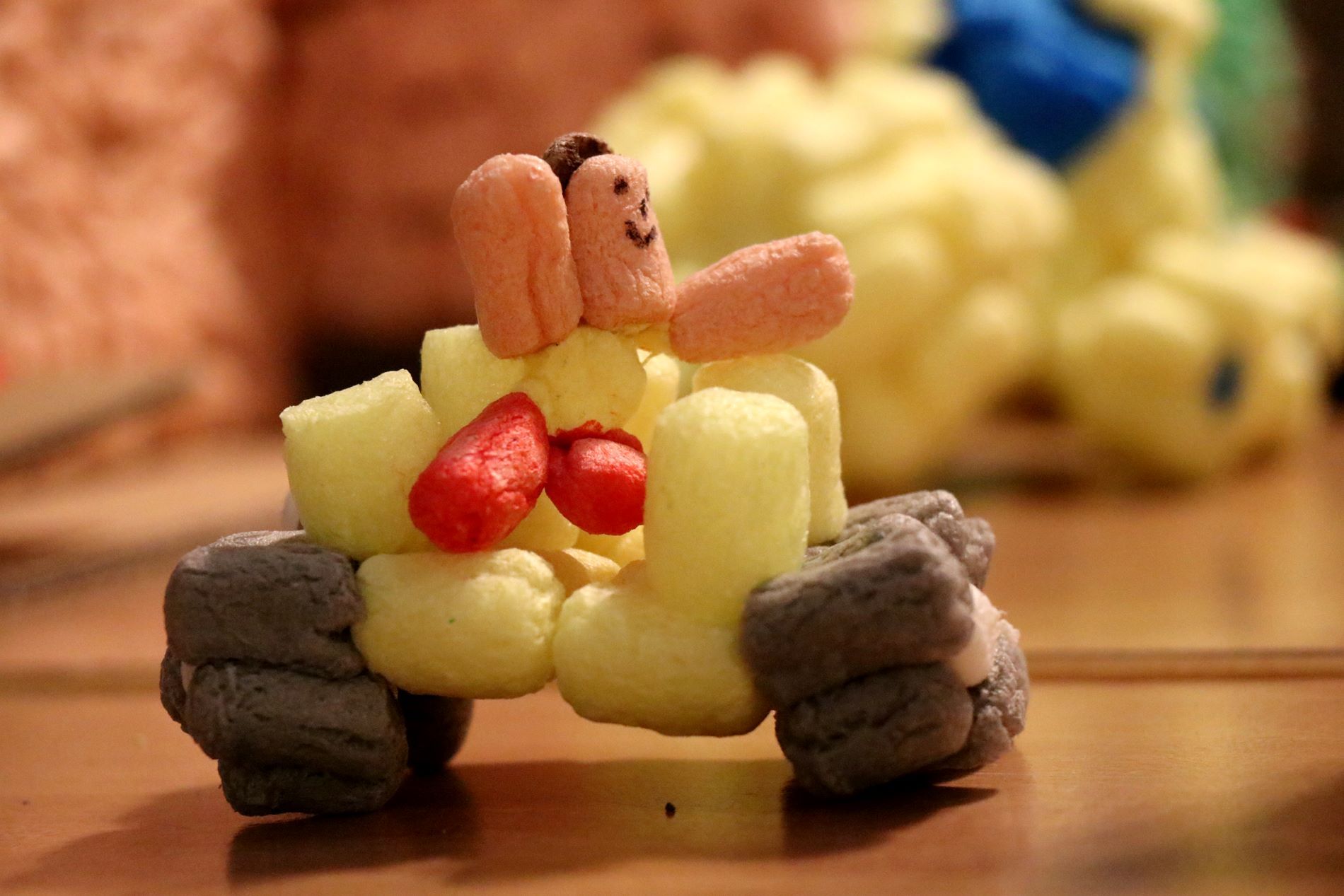 Motive aus der Ausstellung der Philipp-Reis-Schüler.