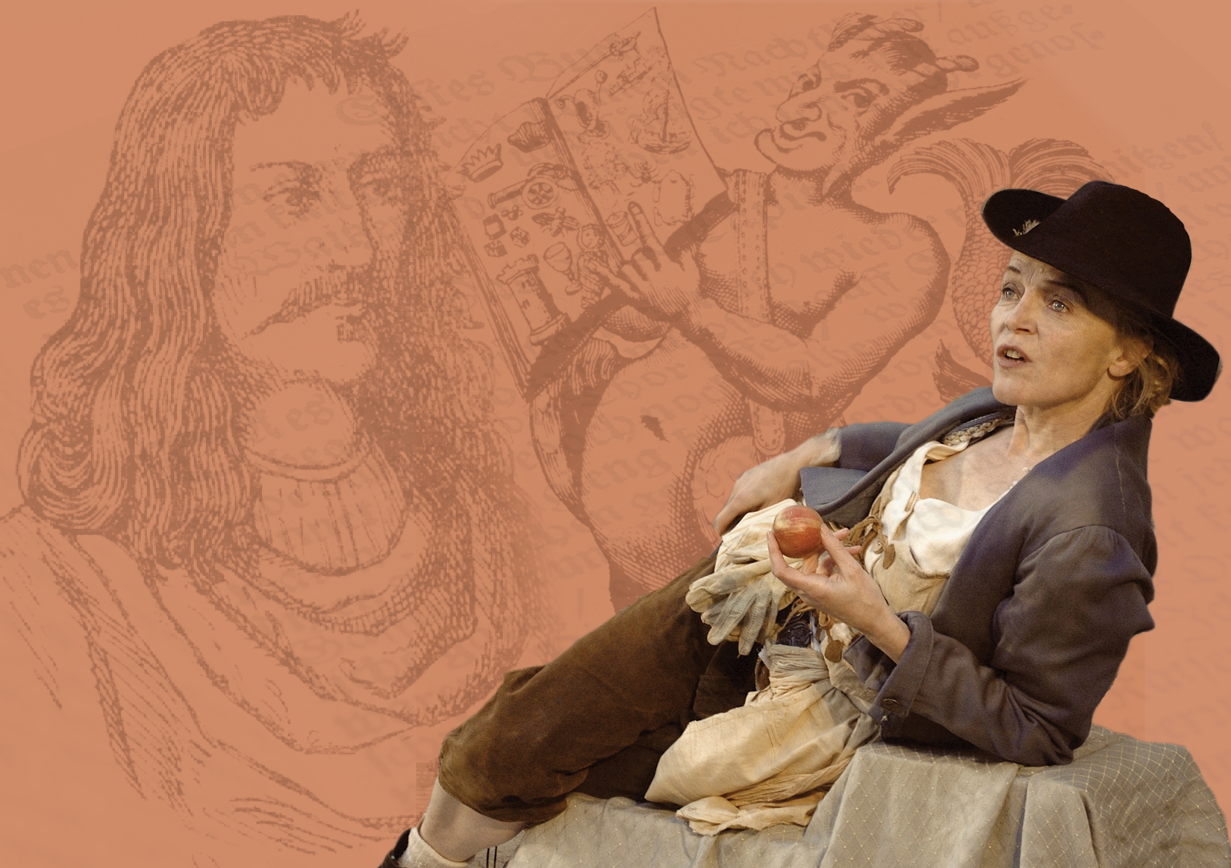Grimmelshausenwochen Das Bild zeigt Courasche-Darstellerin Jutta Seifert, in lässiger Pose mit einem Apfel in der hand, im Hintergrund ist schemenhaft das Konterfei von Grimmelshausen und seine Chimäre zu sehen.