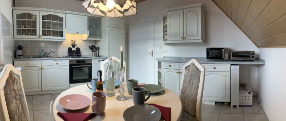 Bild eines Essbereichs in der Ferienwohnung Herzbergblick