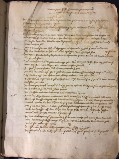 Gerichtsbuch Eine Seite aus dem Gelnhäuser Schöffengerichtsbuch aus dem 15. Jahrhundert.